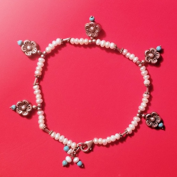 Novica Jewelry - Artisan anklet with beads and flower pendants